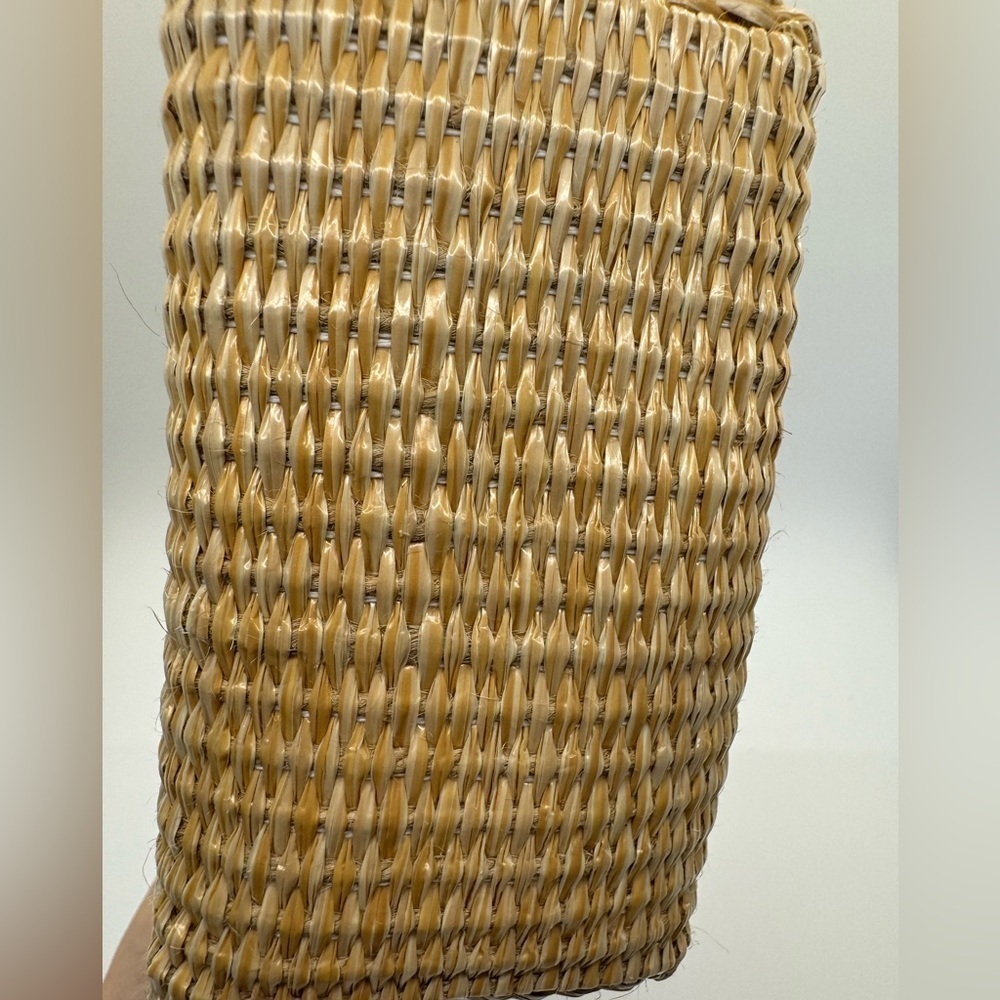 NWT Estée Lauder wicker cosmetic bag - Picture 5 of 5